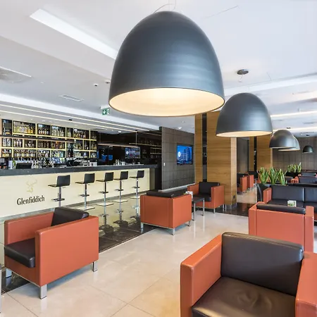 Q Hotel Plus Kraków-2